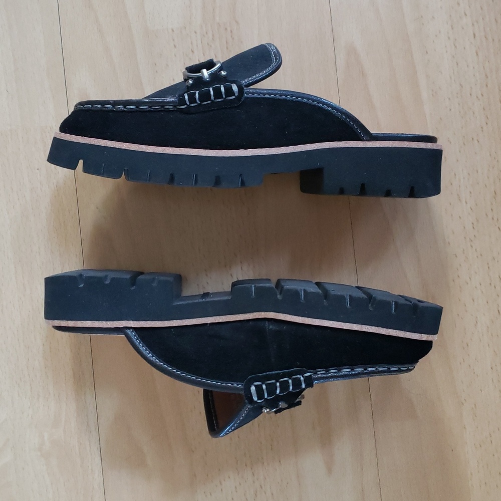 Donald J. Pliner Black Loafers Sleek Slip-Ons - Picture 5 of 6